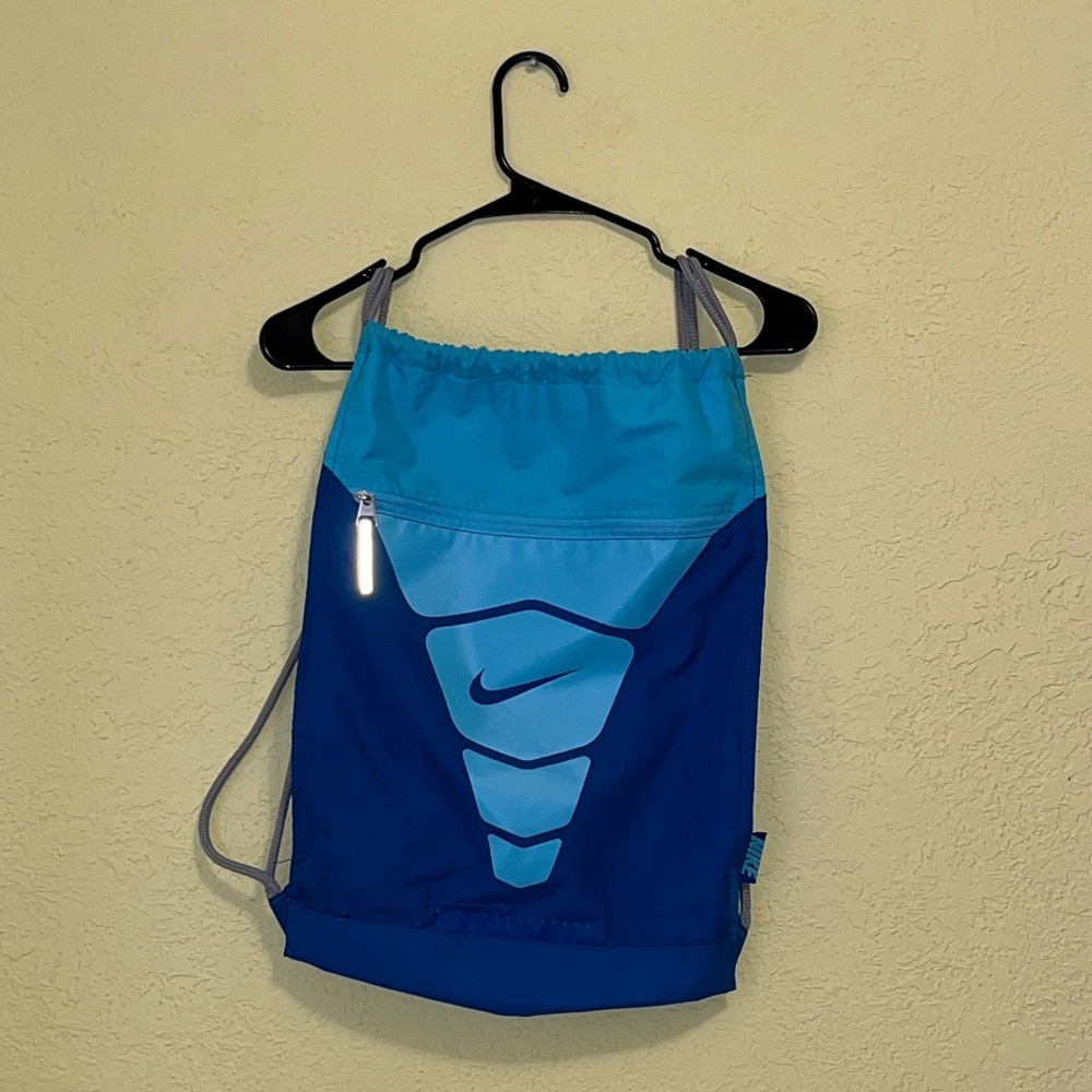 Drawstring bag